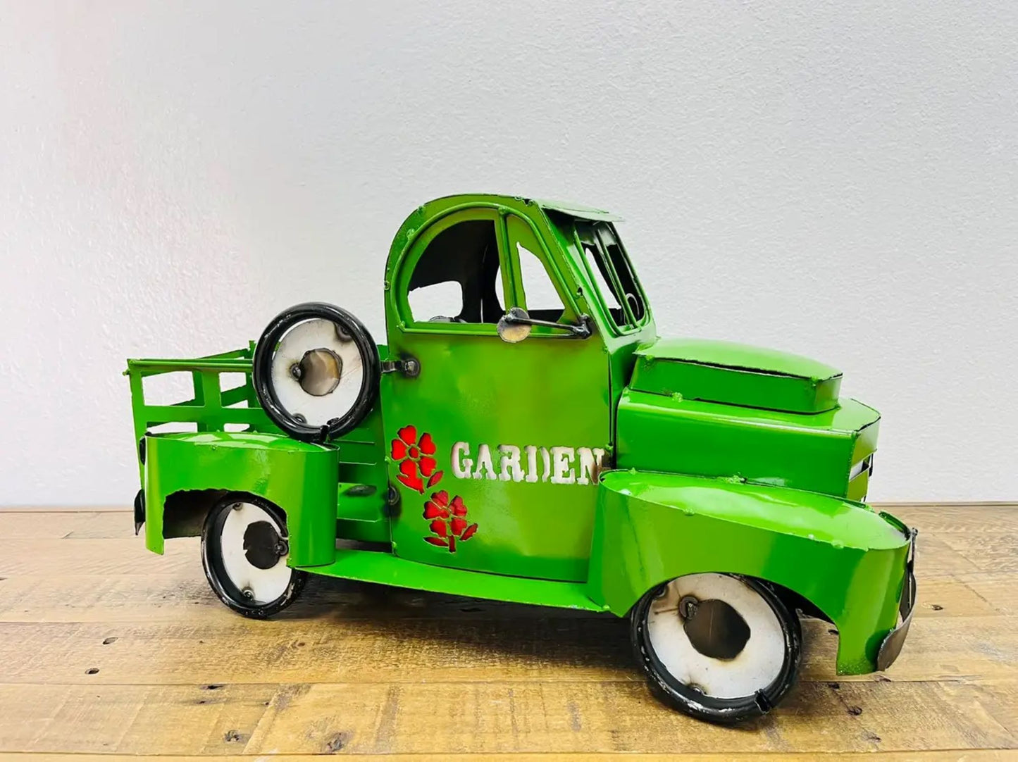 20" MULTI STYLE PICKUP TRUCK METAL GARDEN ART FIGURINE OUTDOOR & INDOOR FARM HOUSE WESTERN HOME DECOR HANDMADE NEW: 20"L X 10"W X 12" H