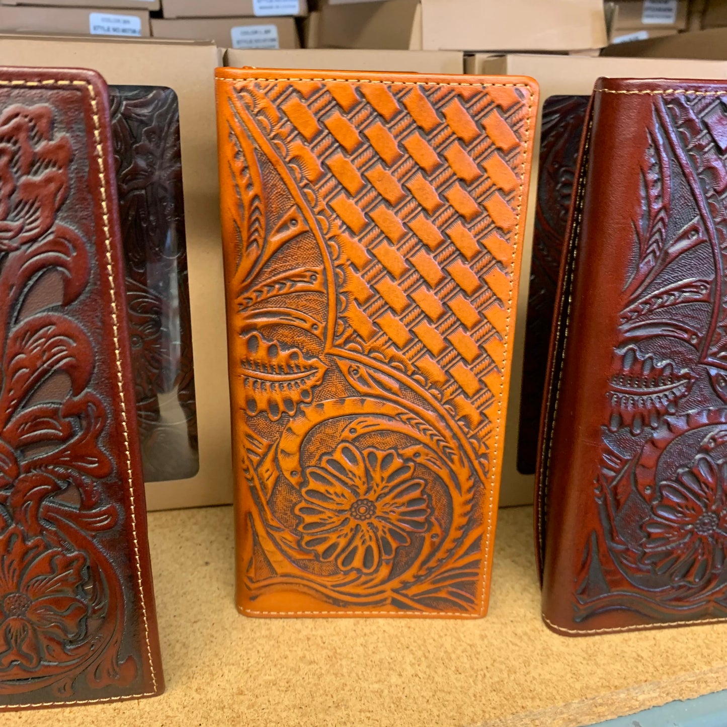 GENUINE LEATHER WESTERN CHECKBOOK MEN'S WALLET WESTERN FASHION