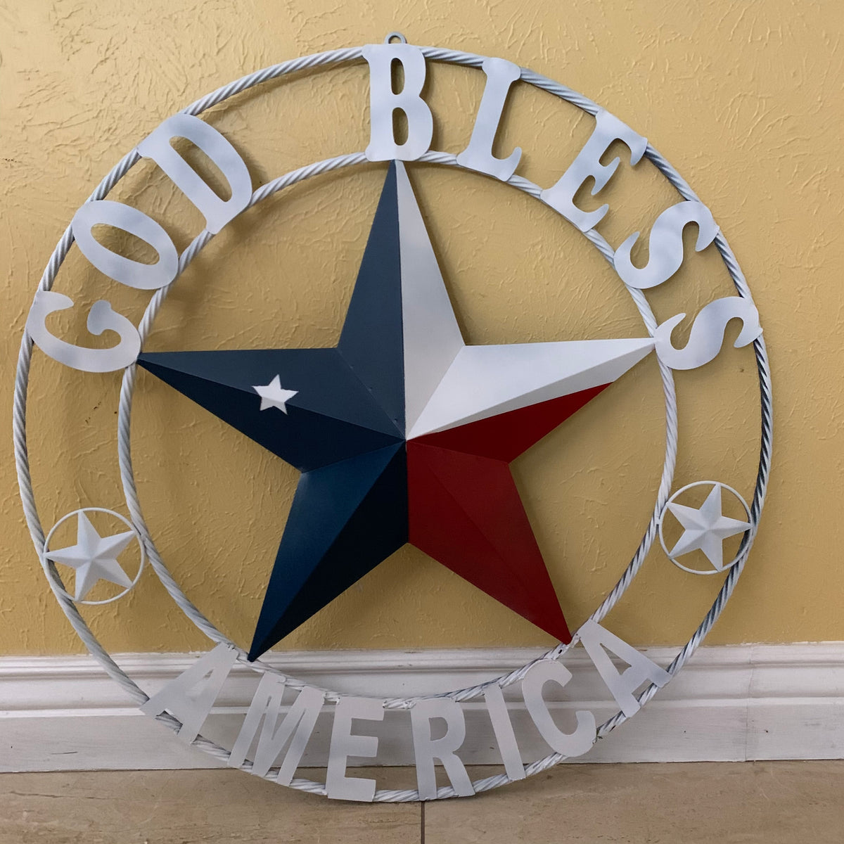 GOD BLESS AMERICA WHITE RING & RED WHITE BLUE BARN METAL STAR TWISTED RING HANDMADE NEW