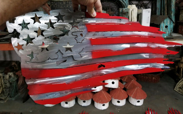 RED & SILVER AMERICAN TATTERED Flag USA Metal Art Large Western Home Decor New Art