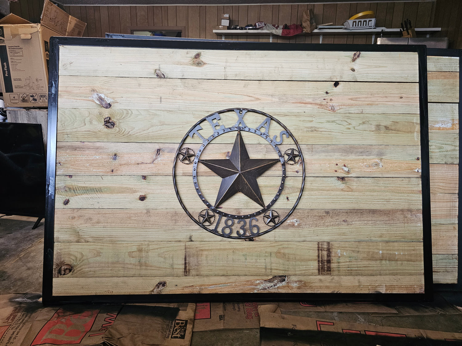CUSTOM GATE