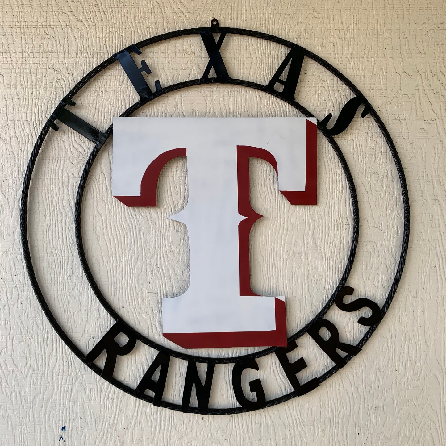 TEXAS RANGERS CUSTOM METAL VINTAGE CRAFT TEAM SIGN WHITE & RED WITH BLACK RING HANDMADE