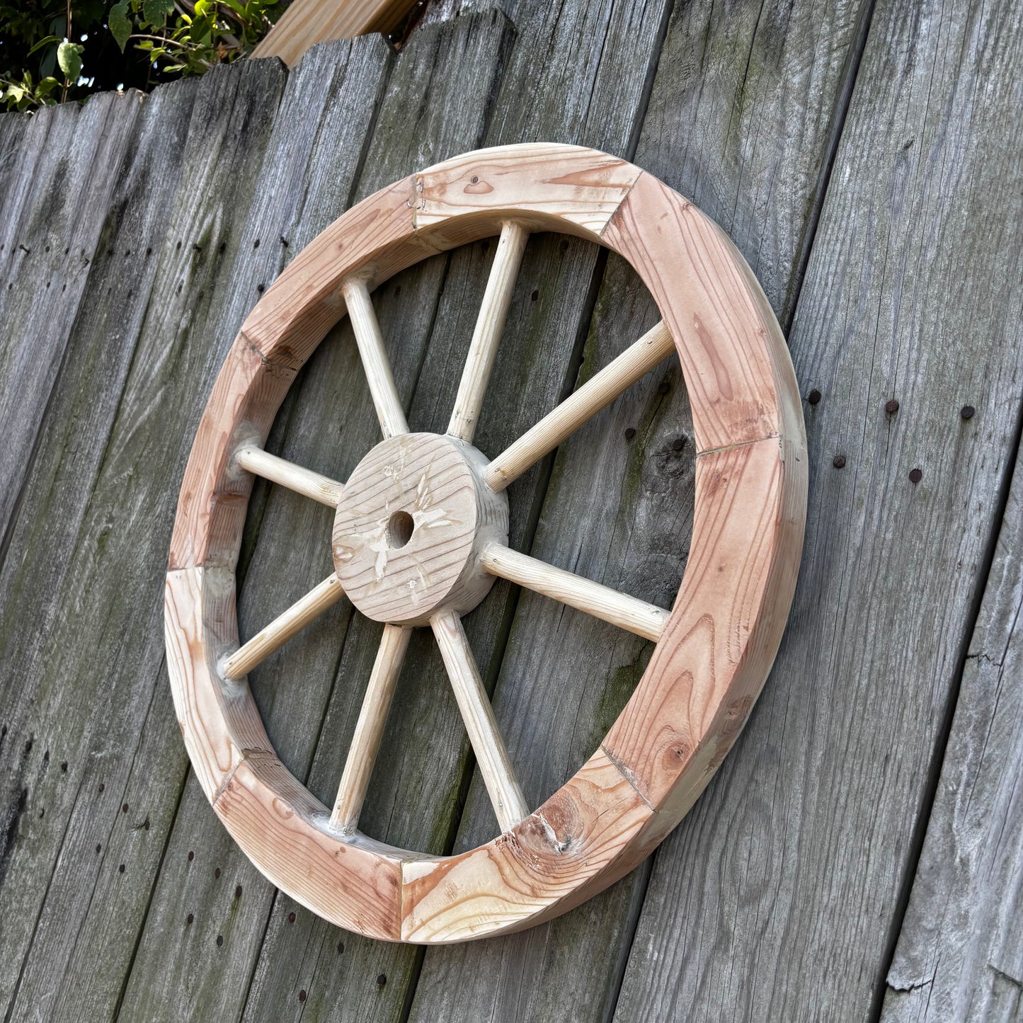 DECORATIVE WAGON WHEEL WOOD WALL ART WESTERN HOME DECOR HANDMADE TEXAS USA