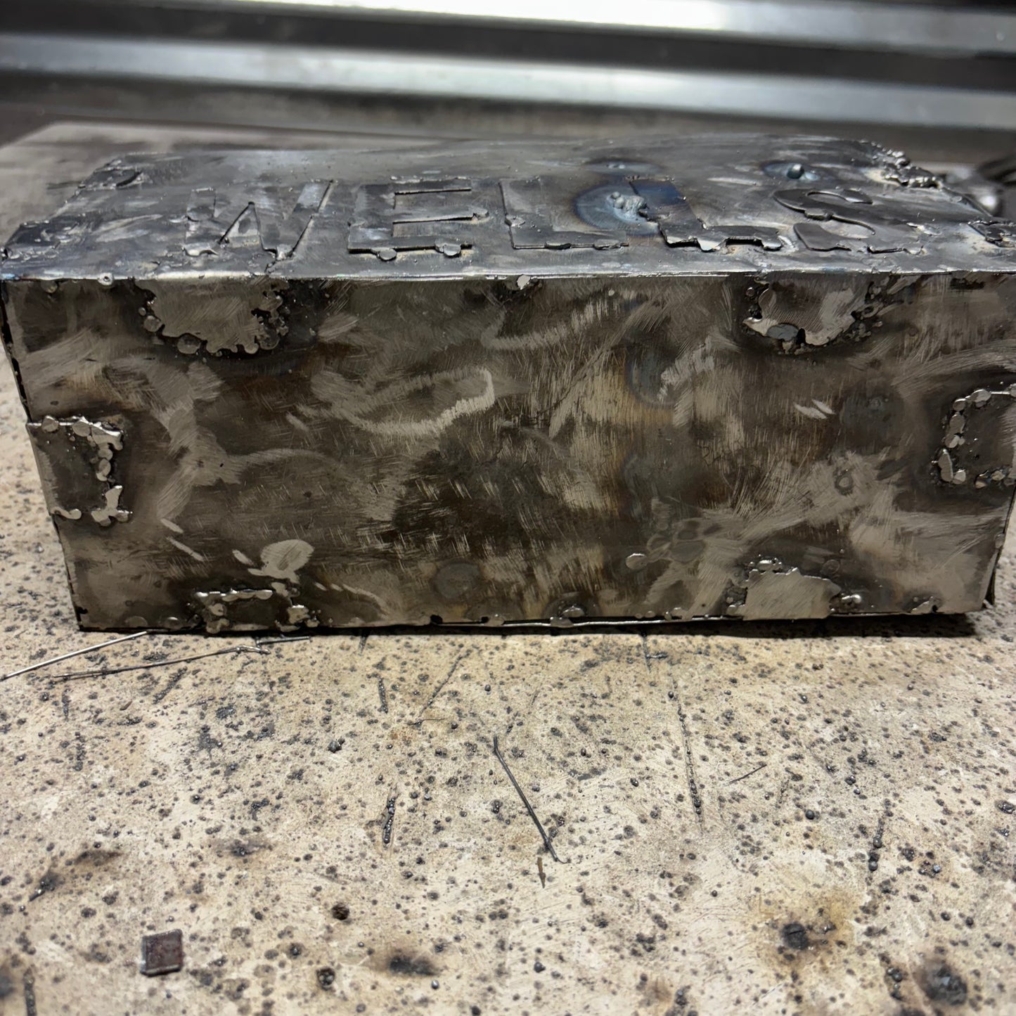 WELLS STYLE YOUR CUSTOM NAME REMOTE CONTROL HOLDER BOX METAL ART WESTERN HOME DECOR HANDMADE NEW #