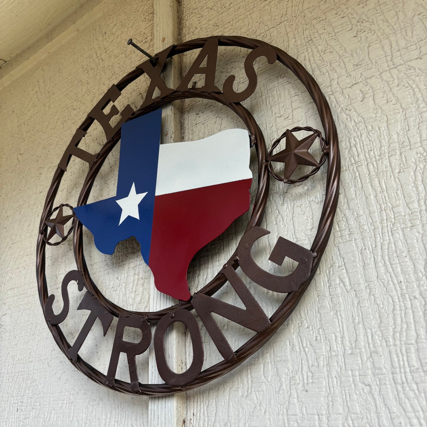 TEXAS STRONG SIGN METAL WALL ART WESTERN HOME DECOR RED WHITE BLUE WITH BRONZE RING HANDMADE #EH13212
