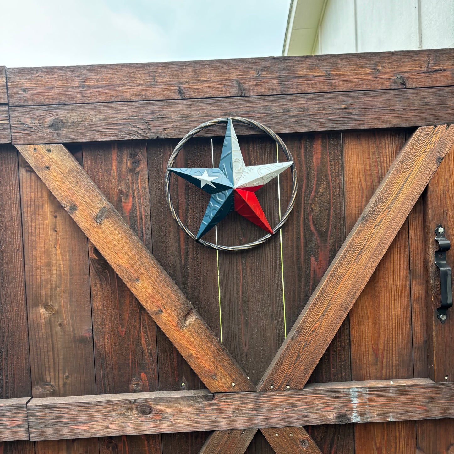 RED WHITE BLUE LICENSE PLATE METAL BARN LONESTAR WESTERN HOME DECOR HANDMADE EH13325