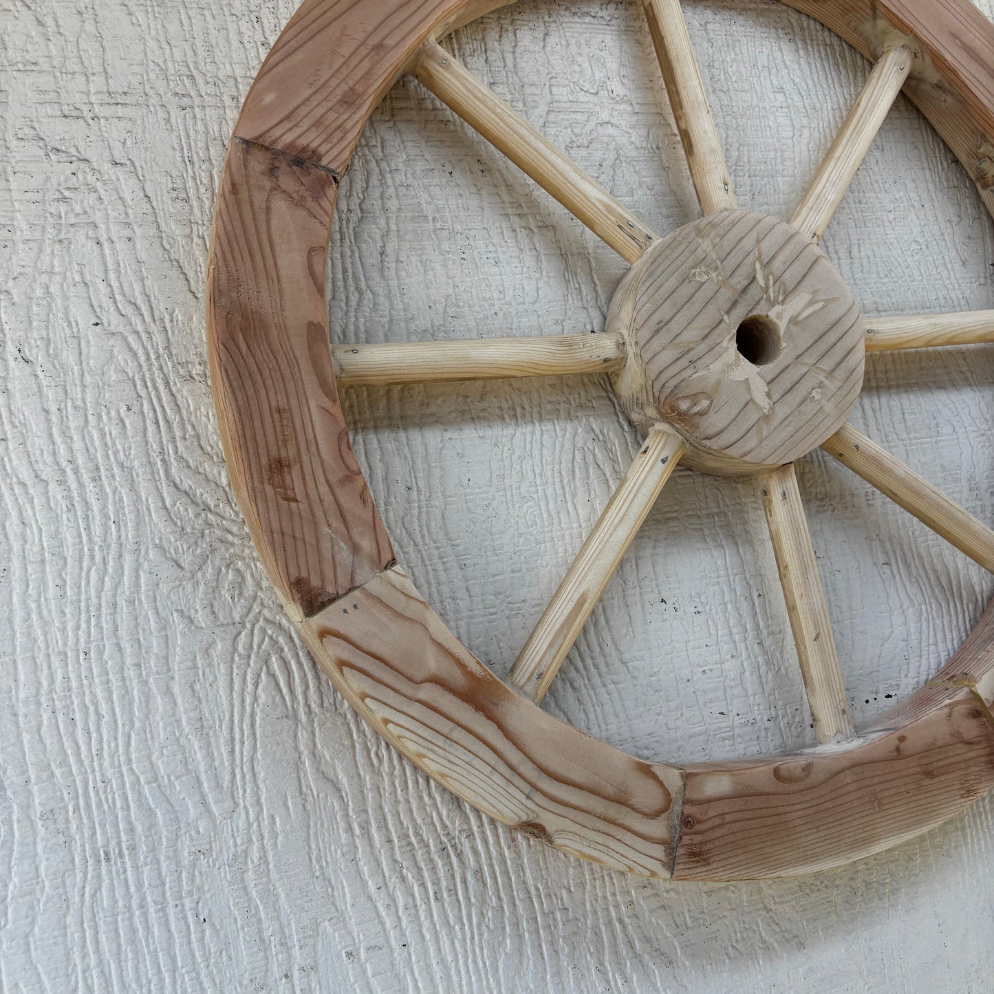 DECORATIVE WAGON WHEEL WOOD WALL ART WESTERN HOME DECOR HANDMADE TEXAS USA