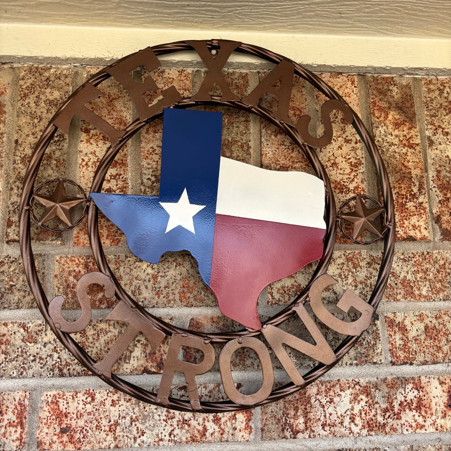 TEXAS STRONG SIGN METAL WALL ART WESTERN HOME DECOR RED WHITE BLUE WITH BRONZE RING HANDMADE #EH13212