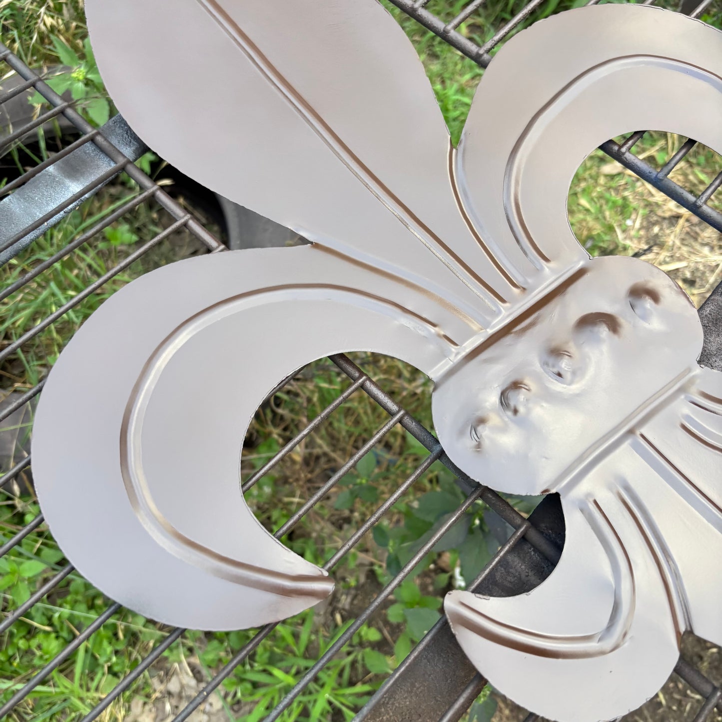 FLEUR DE LIS BROWN METAL WALL ART SIGN WESTERN HOME DECOR HANDMADE NEW 12",18",24",32"