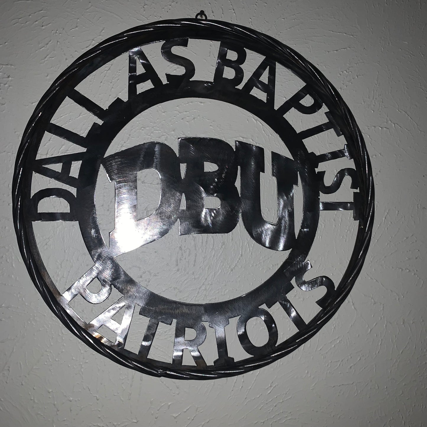 DBU DALLAS BAPTIST PATRIOTS CUSTOM RAW METAL NO PAINT VINTAGE METAL CRAFT SIGN TEAM WESTERN HOME DECOR HANDMADE