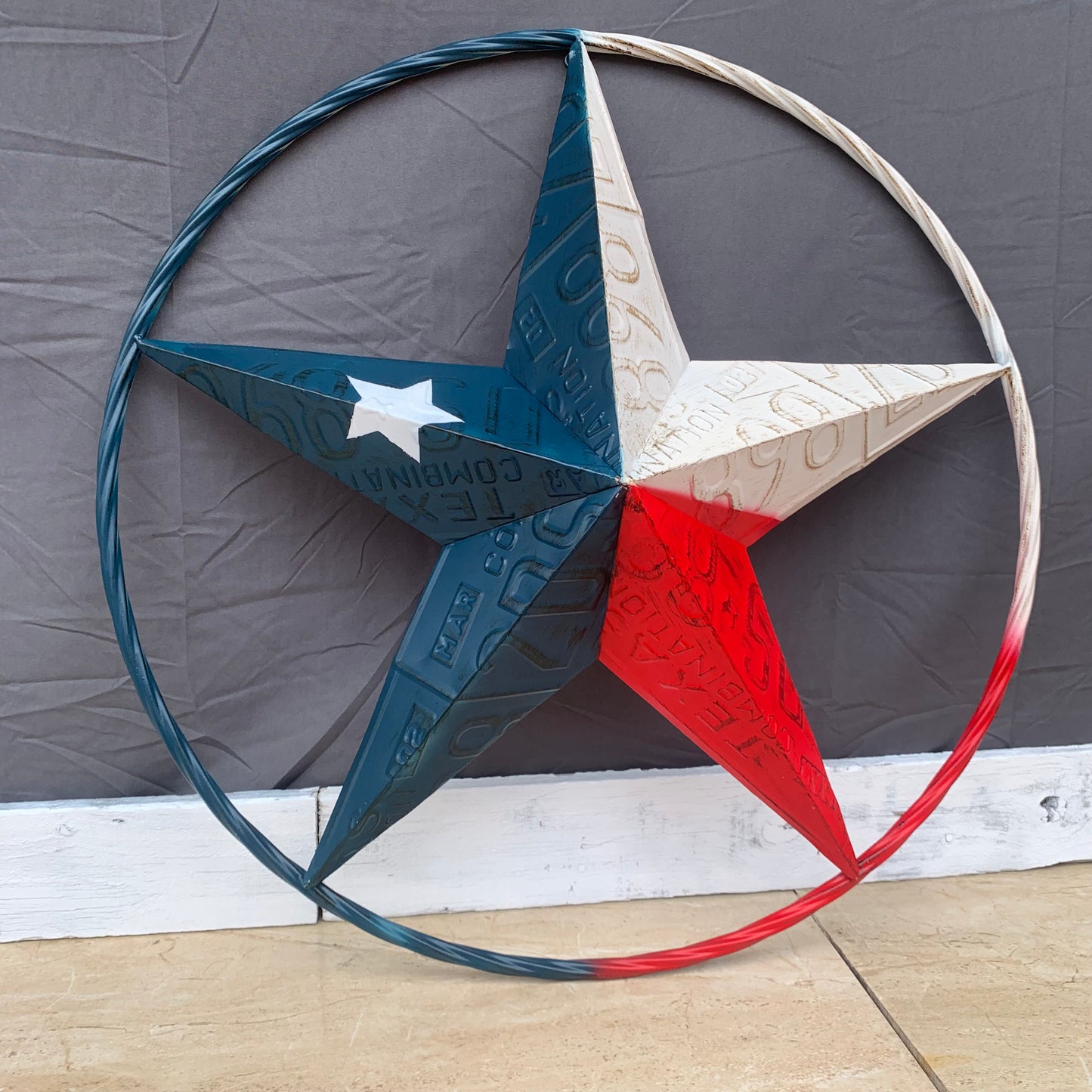 TEXAS LICENSE PLATE STAR RED WHITE & BLUE BARN METAL LONE STAR WESTERN HOME DECOR HANDMADE NEW 12",16",24",32",36"