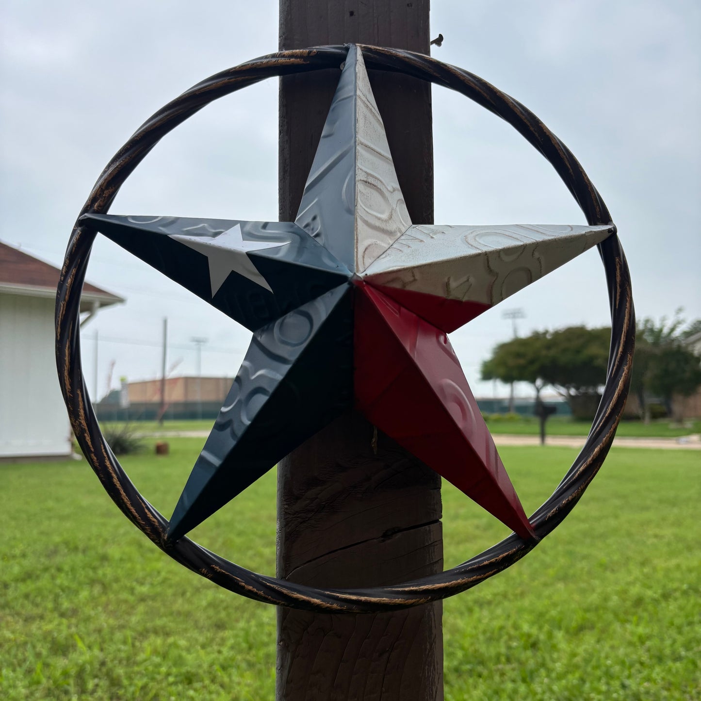 RED WHITE BLUE LICENSE PLATE METAL BARN LONESTAR WESTERN HOME DECOR HANDMADE EH13325