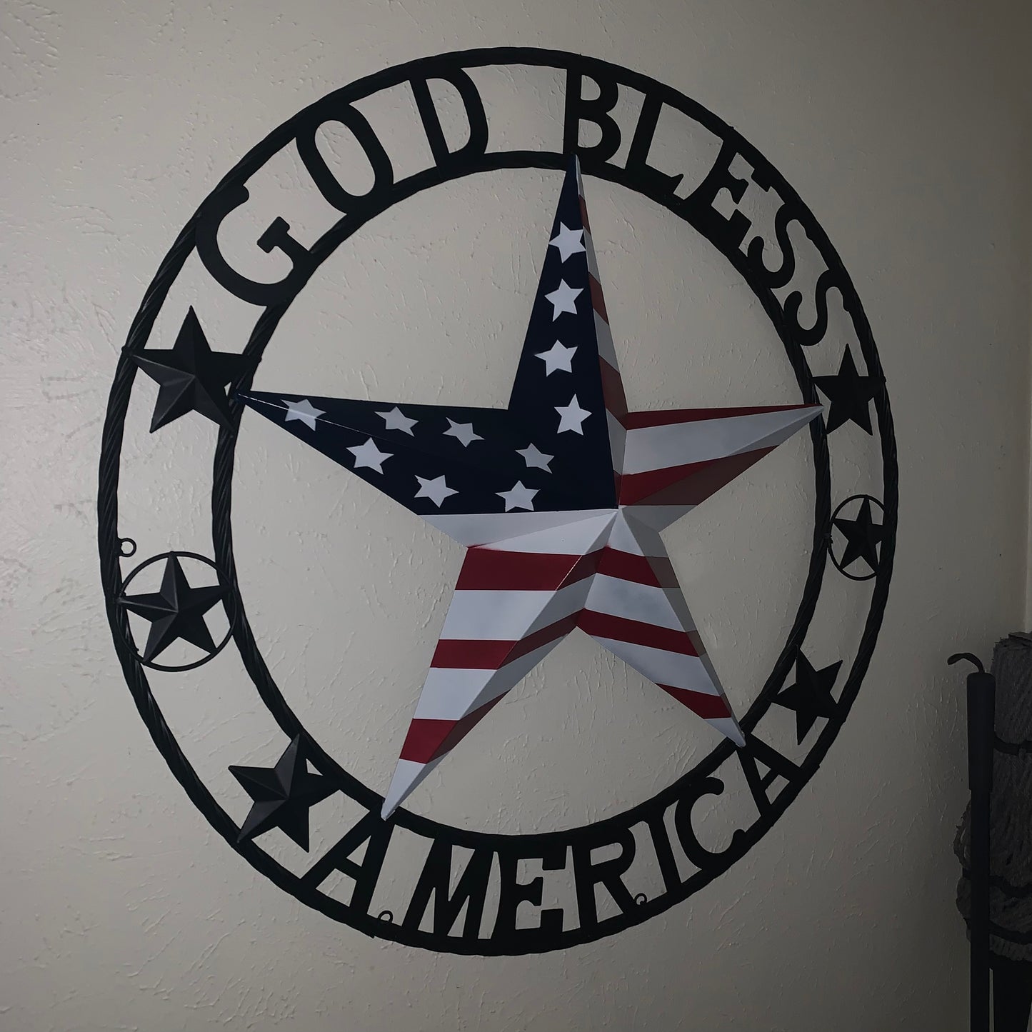 GOD BLESS AMERICA USA FLAG 3d STAR METAL BARN STAR BLACK TWISTED ROPE RING WALL ART WESTERN HOME DECOR RED WHITE & BLUE HANDMADE NEW #EH10490