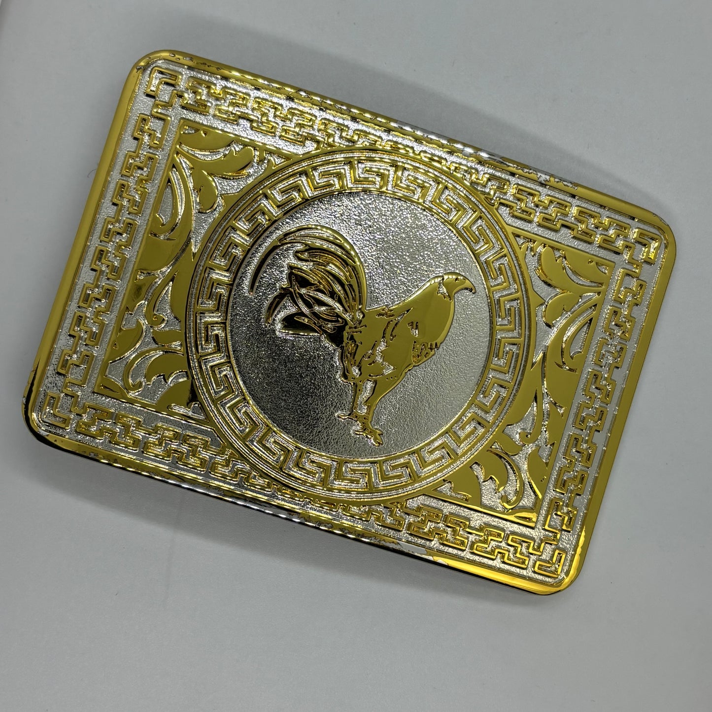 ROOSTER BELT BUCKLE GOLD WHITE WESTERN METAL BUCKLE FASHION ART 4.5" X 3.5"  #EH13237