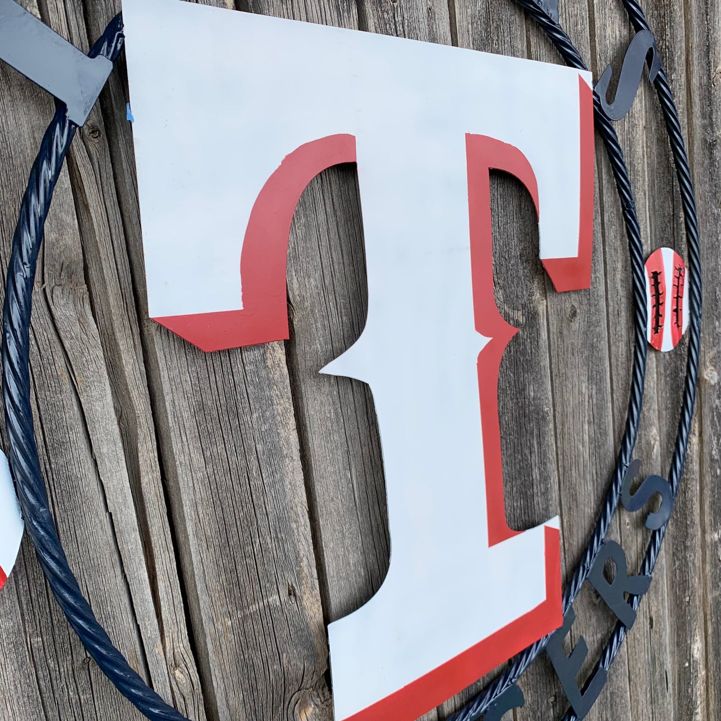 TEXAS RANGERS CUSTOM METAL VINTAGE CRAFT TEAM SIGN WHITE & RED & NAVY BLUE RING HANDMADE