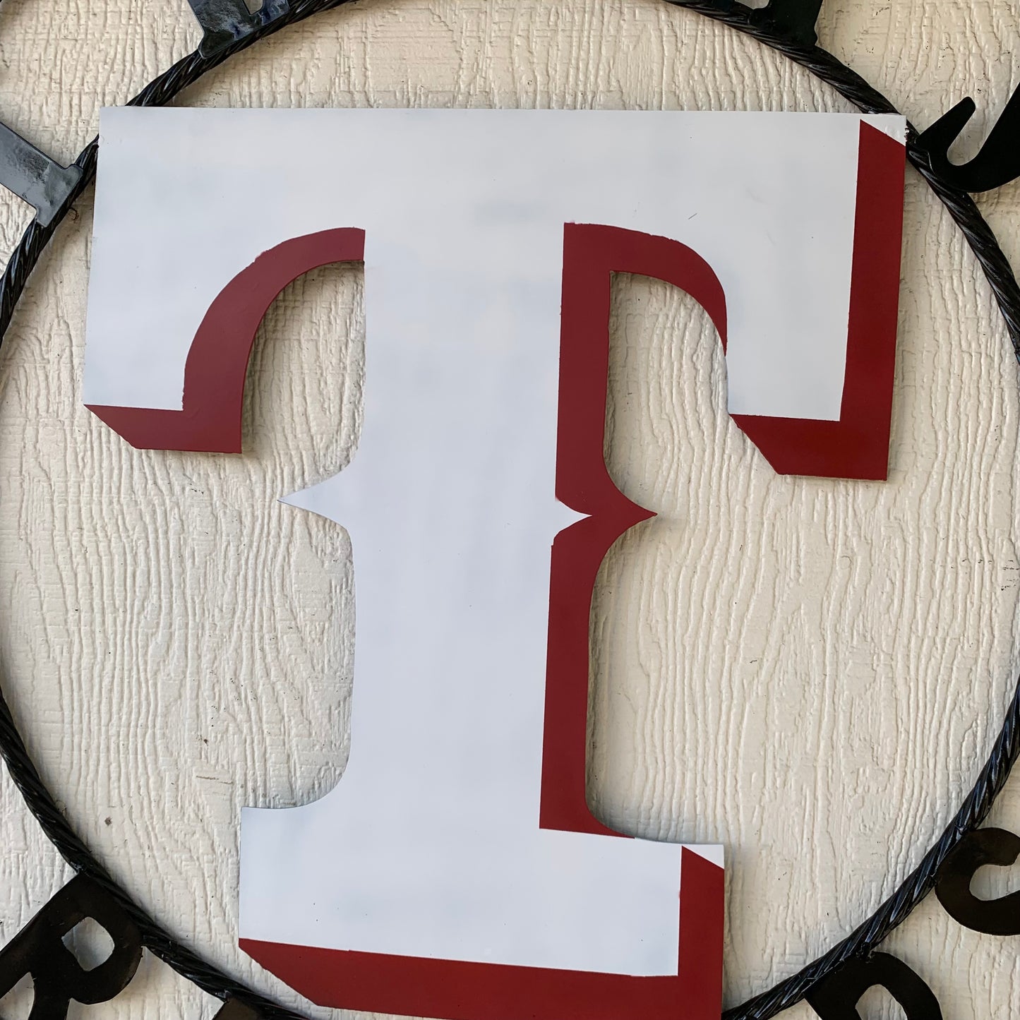 TEXAS RANGERS CUSTOM METAL VINTAGE CRAFT TEAM SIGN WHITE & RED WITH BLACK RING HANDMADE