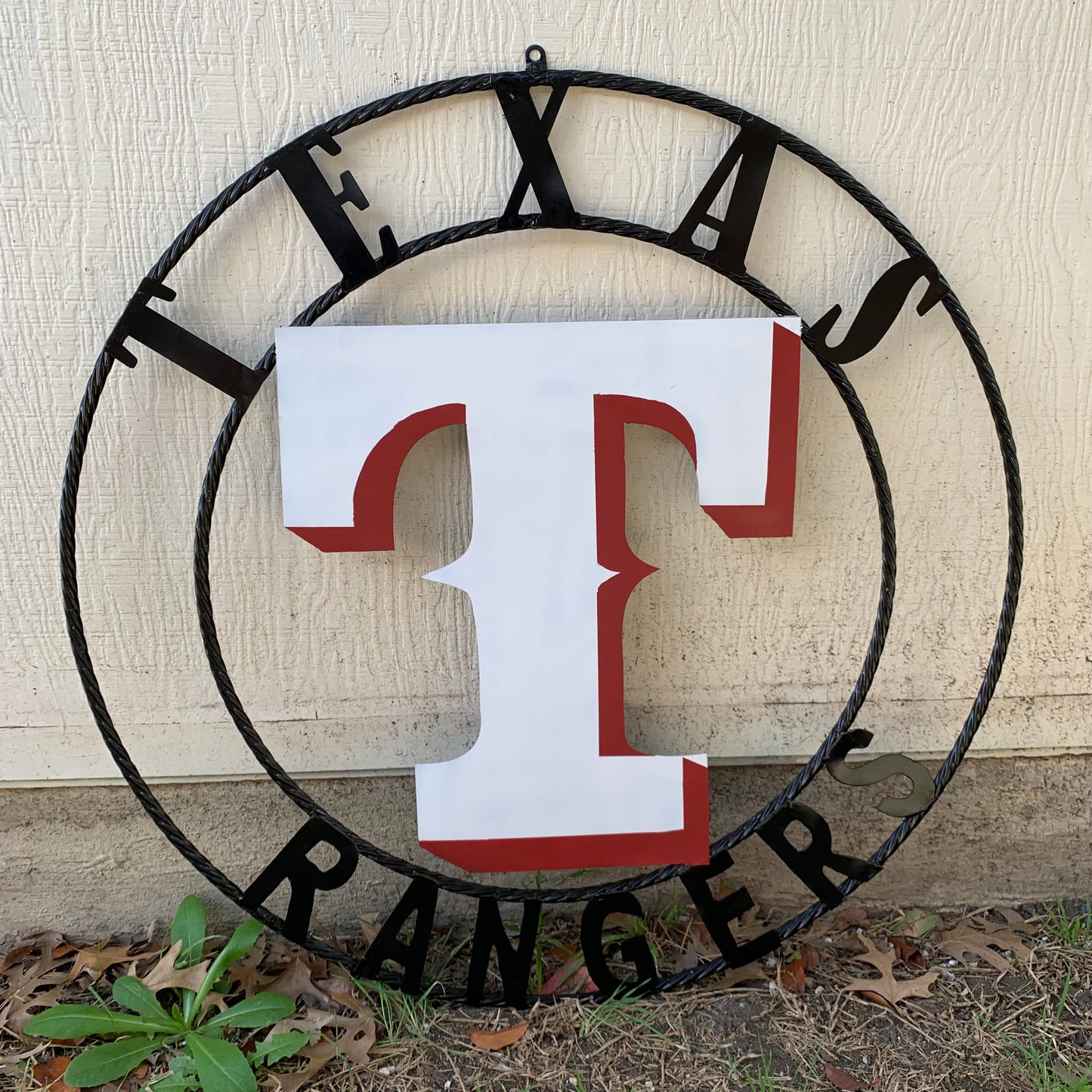 TEXAS RANGERS CUSTOM METAL VINTAGE CRAFT TEAM SIGN WHITE & RED WITH BLACK RING HANDMADE