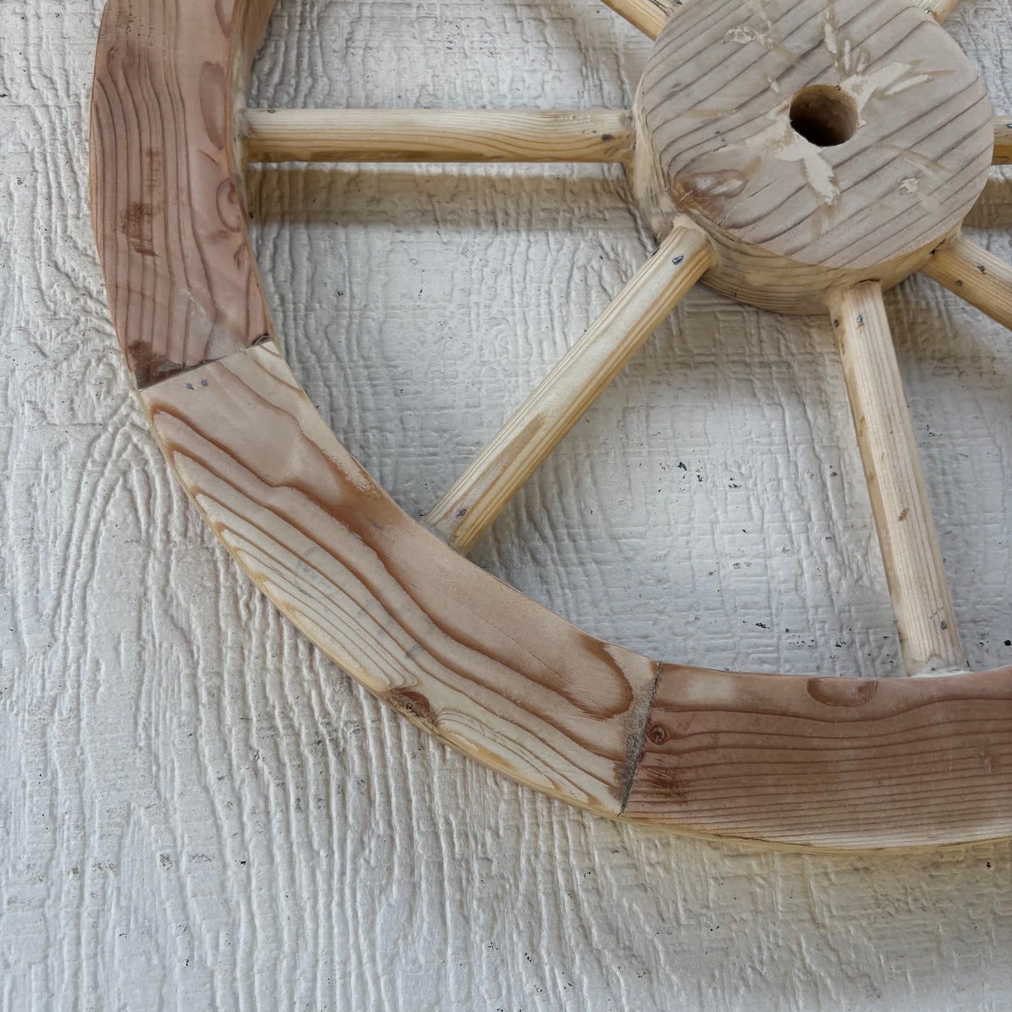 DECORATIVE WAGON WHEEL WOOD WALL ART WESTERN HOME DECOR HANDMADE TEXAS USA