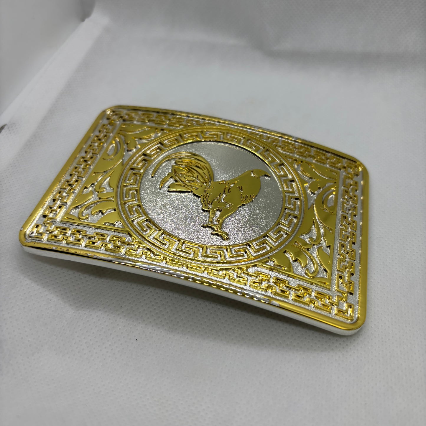 ROOSTER BELT BUCKLE GOLD WHITE WESTERN METAL BUCKLE FASHION ART 4.5" X 3.5"  #EH13237