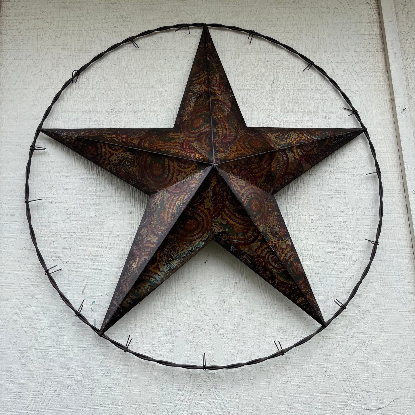 PAISLEY BARN STAR MULTI CLOR WITH BARBWIRE RING LONESTAR WESTERN HOME DECOR HANDMADE