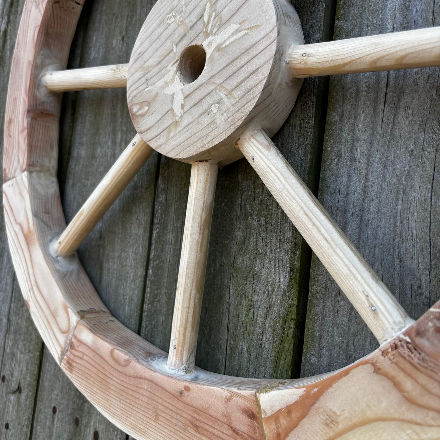 DECORATIVE WAGON WHEEL WOOD WALL ART WESTERN HOME DECOR HANDMADE TEXAS USA