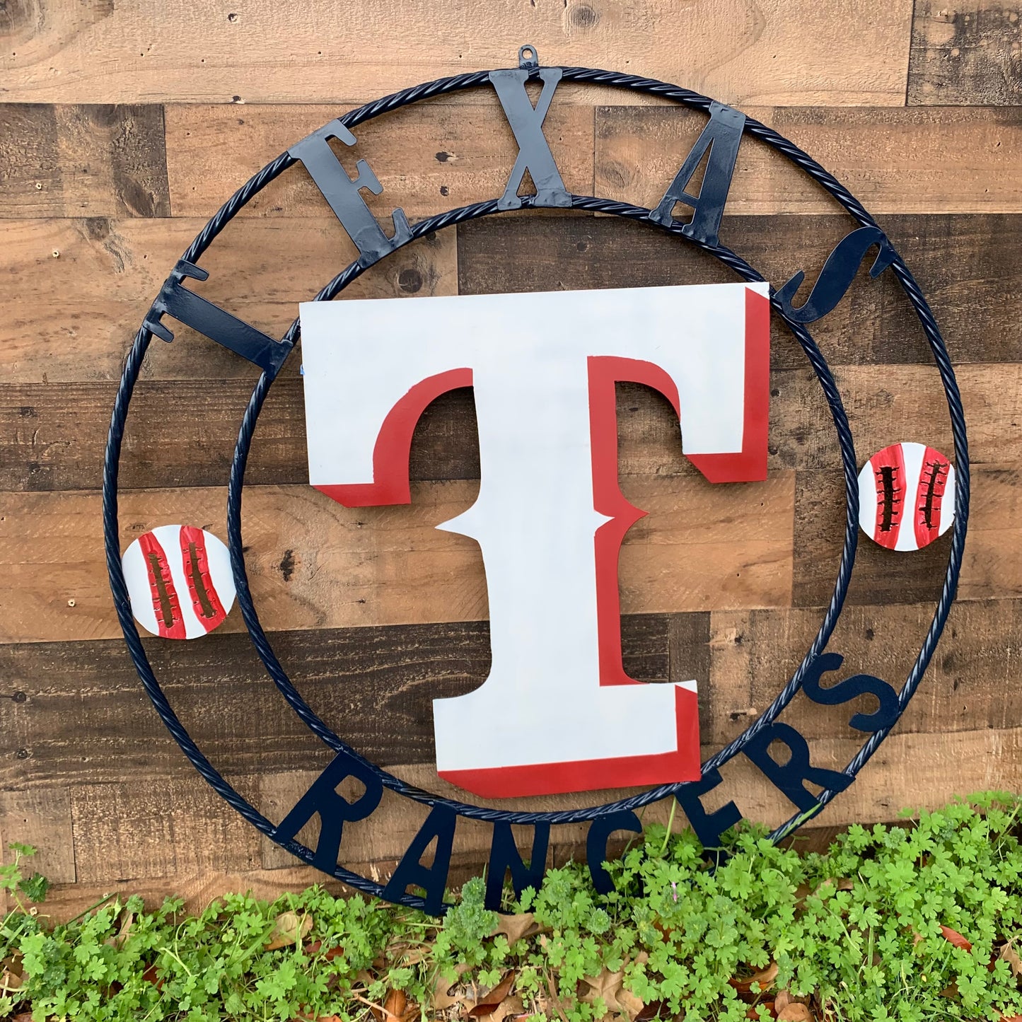 TEXAS RANGERS CUSTOM METAL VINTAGE CRAFT TEAM SIGN WHITE & RED & NAVY BLUE RING HANDMADE