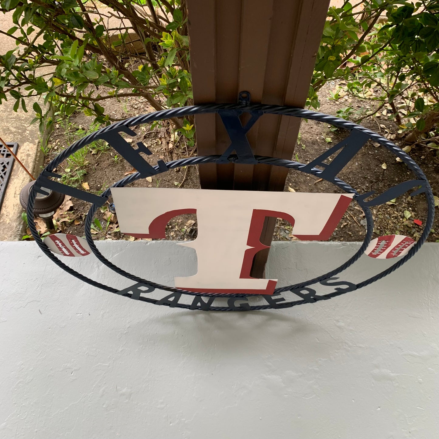 TEXAS RANGERS CUSTOM METAL VINTAGE CRAFT TEAM SIGN WHITE & RED & NAVY BLUE RING HANDMADE