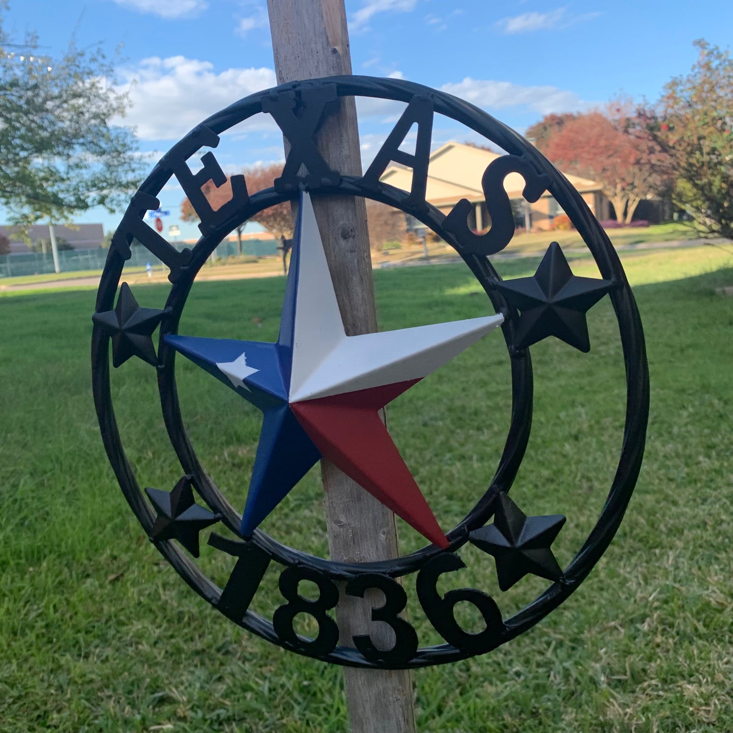 TEXAS FLAG STAR RED WHT BLUE STAR & BLACK RING METAL BARN LONE STAR WESTERN HOME DECOR HANDMADE NEW 12",18",24",36",50"