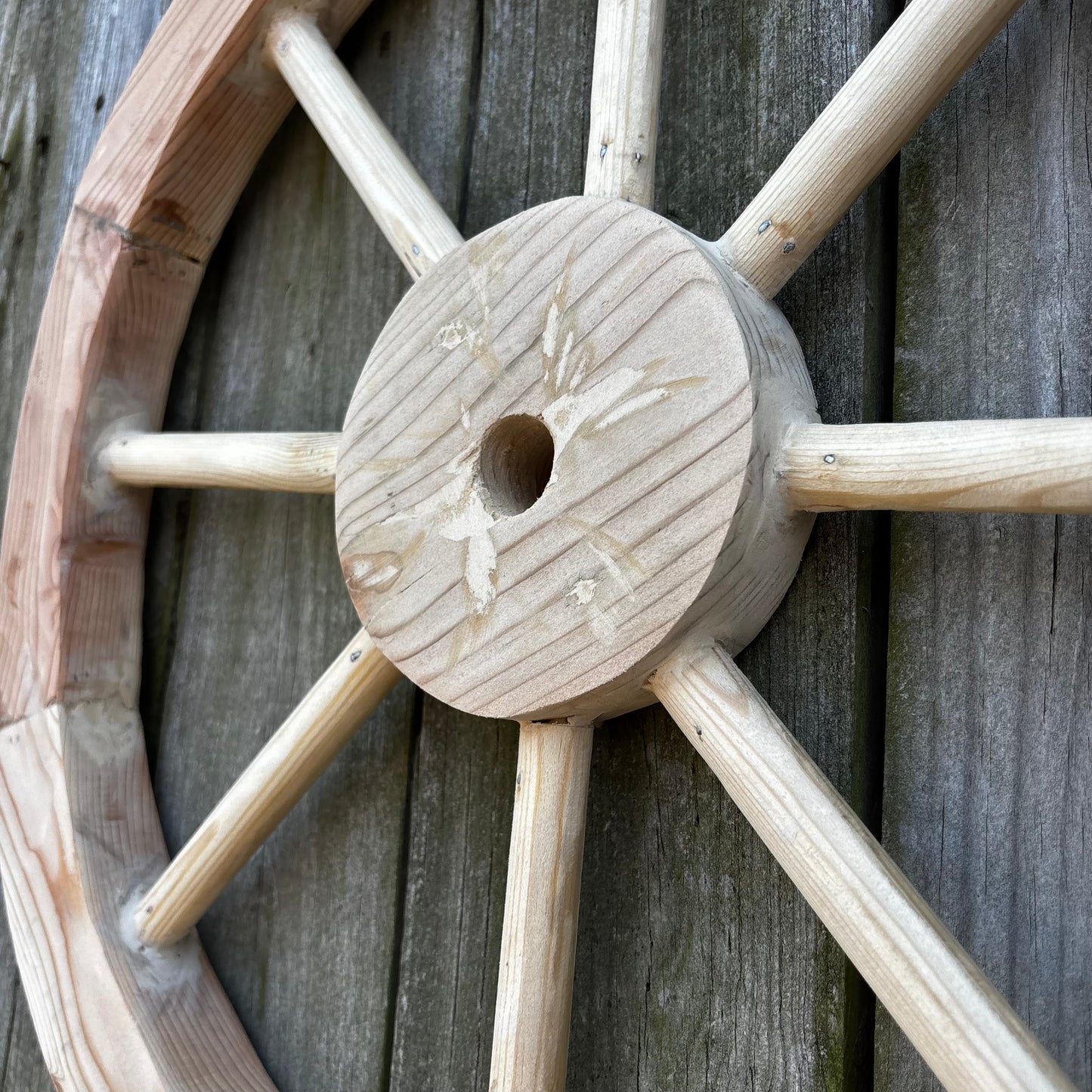 DECORATIVE WAGON WHEEL WOOD WALL ART WESTERN HOME DECOR HANDMADE TEXAS USA