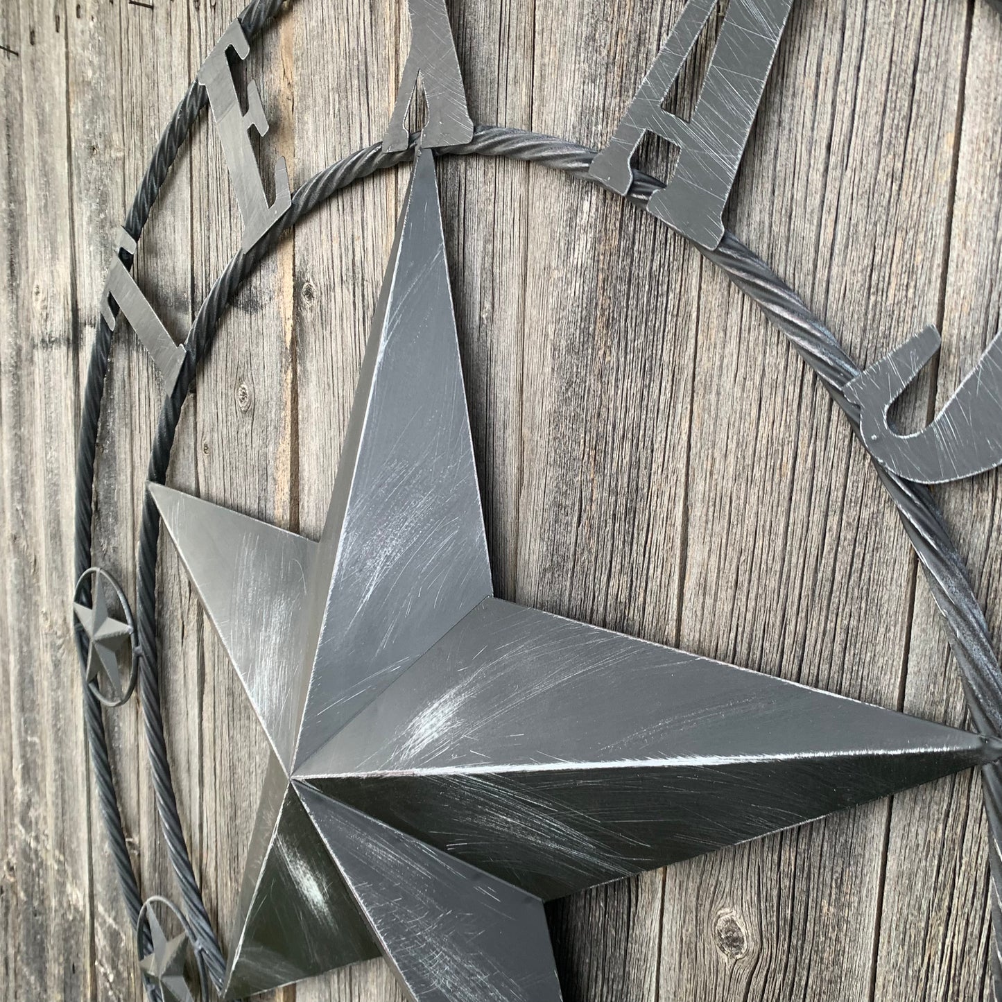 TEXAS BLACK DISTRESSED STAR TWO TONE TEXTURE BARN STAR METAL LONESTAR TWISTED ROPE RING WESTERN HOME DECOR HANDMADE NEW