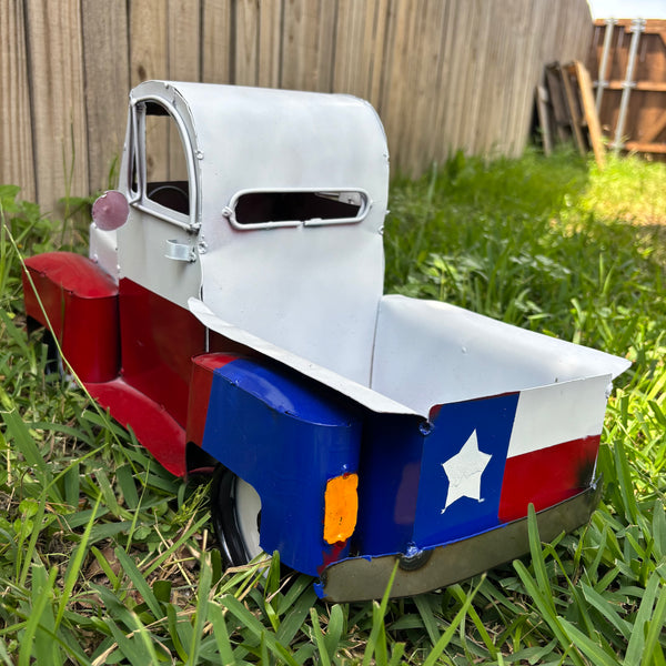 TEXAS FLAG TRUCK 20" PICKUP PATRIOTIC TRUCK RED WHITE BLUE METAL VINTAGE GARDEN ART FIGURINE WESTERN HOME DECOR HANDMADE #EH12866