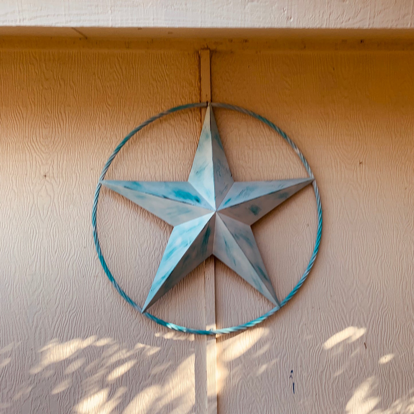 #EH11219 TURQUOISE WHITE DISTRESSED STAR TWO TONE TEXTURE BARN STAR METAL LONESTAR TWISTED ROPE RING WESTERN HOME DECOR HANDMADE NEW