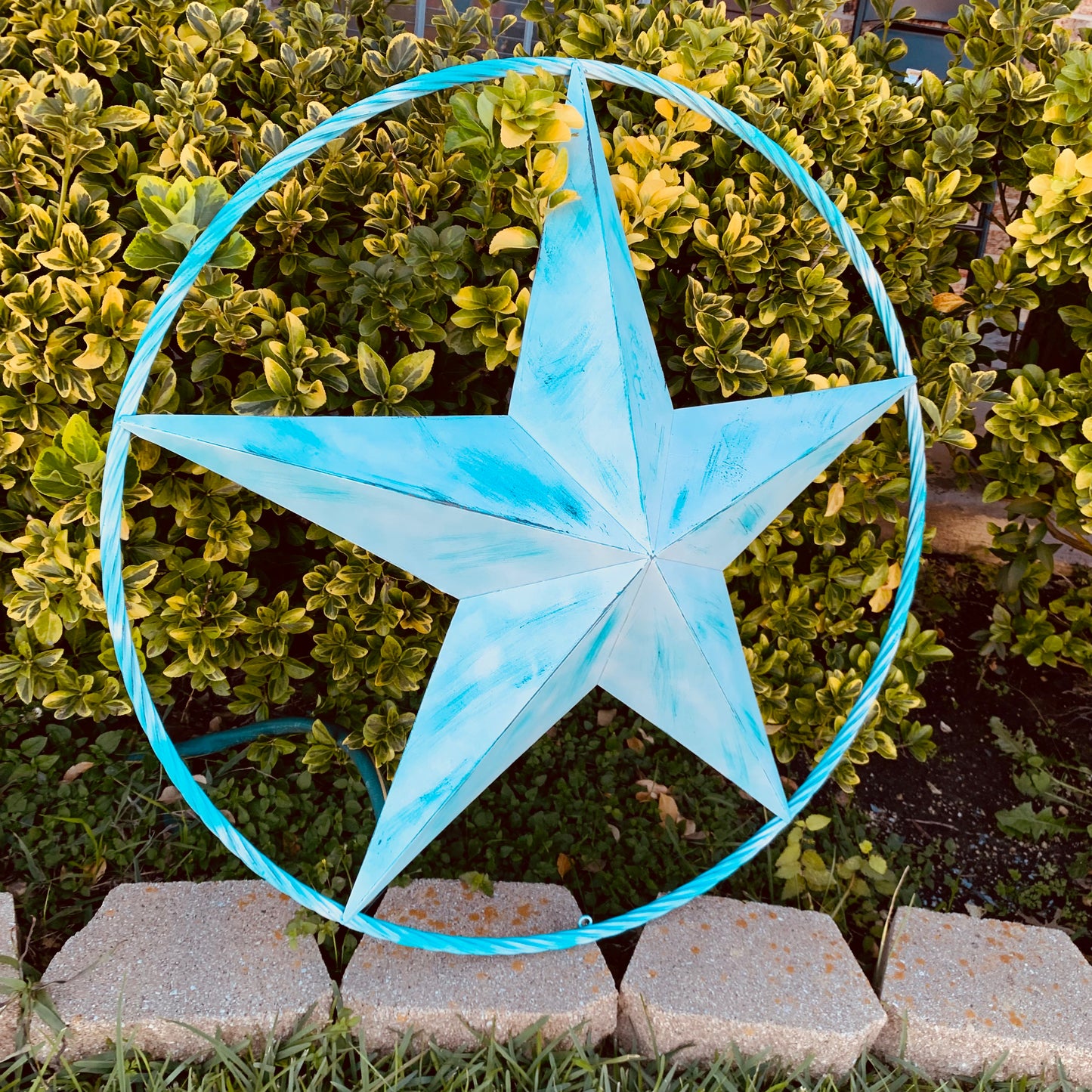#EH11219 TURQUOISE WHITE DISTRESSED STAR TWO TONE TEXTURE BARN STAR METAL LONESTAR TWISTED ROPE RING WESTERN HOME DECOR HANDMADE NEW