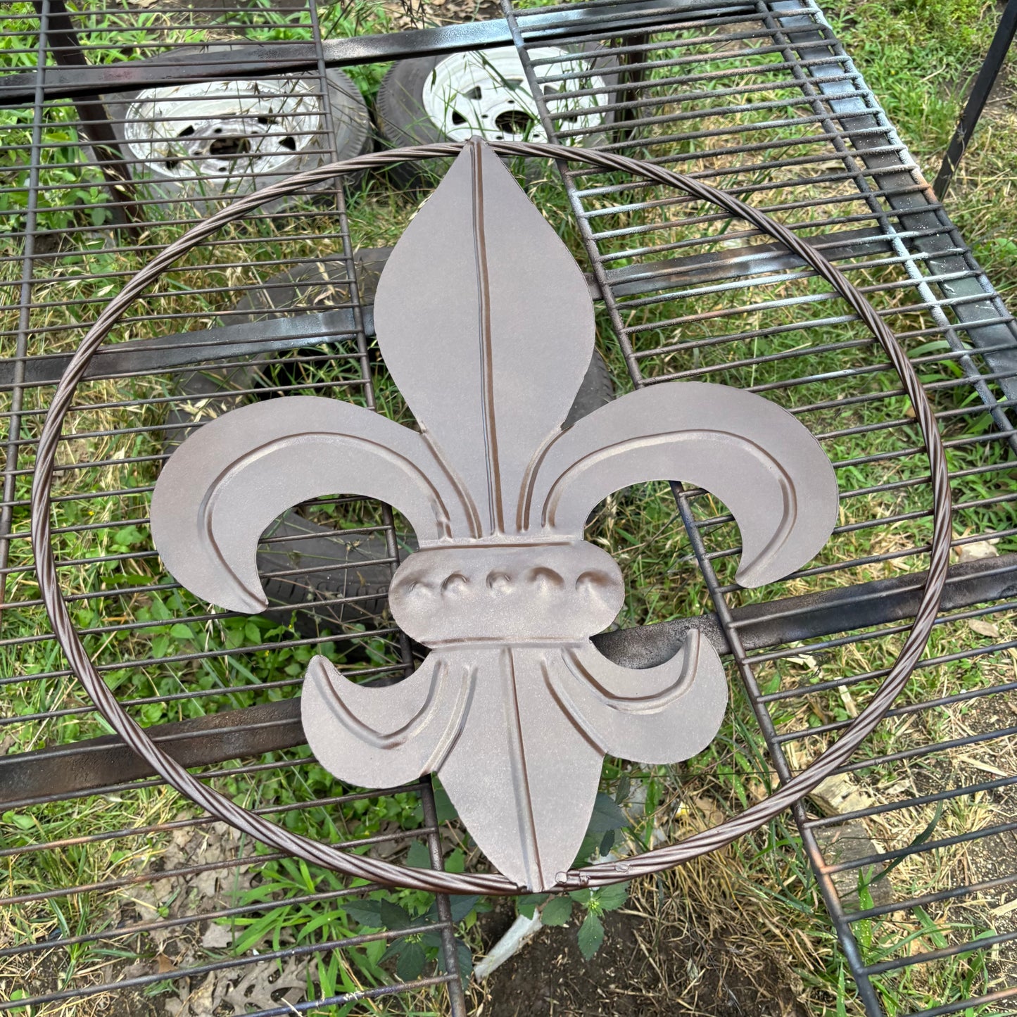 FLEUR DE LIS BROWN METAL WALL ART SIGN WESTERN HOME DECOR HANDMADE NEW 12",18",24",32"
