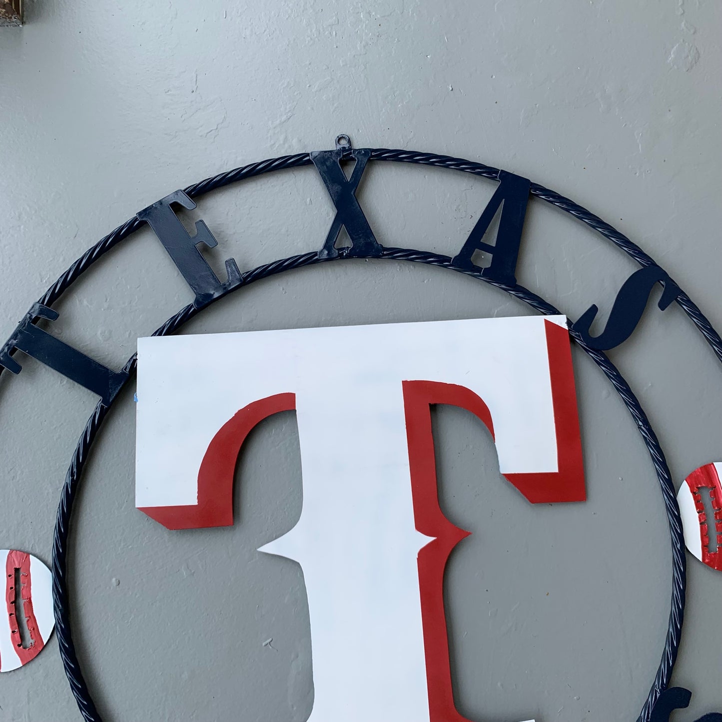 TEXAS RANGERS CUSTOM METAL VINTAGE CRAFT TEAM SIGN WHITE & RED & NAVY BLUE RING HANDMADE