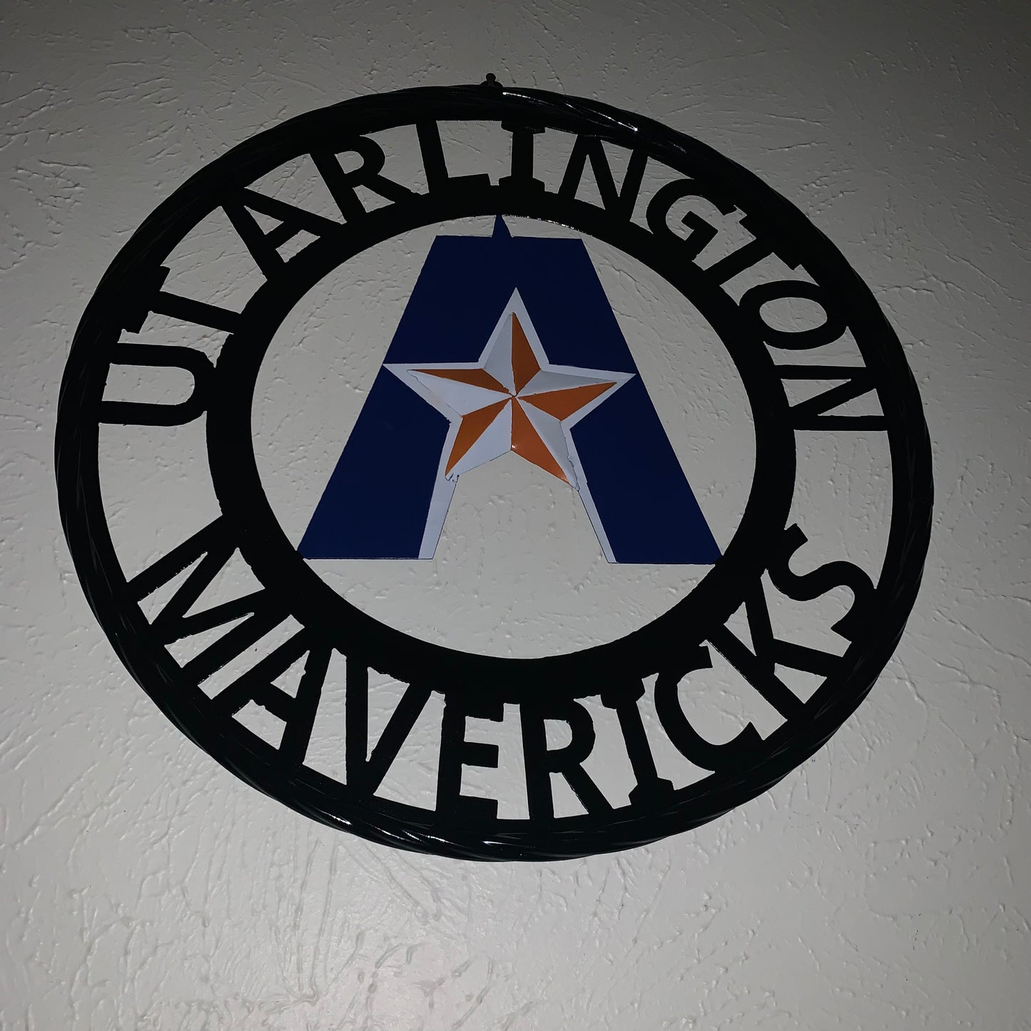 UTA ARLINGTON CUSTOM METAL VINTAGE CRAFT TEAM SIGN WESTERN HOME DECOR HANDMADE