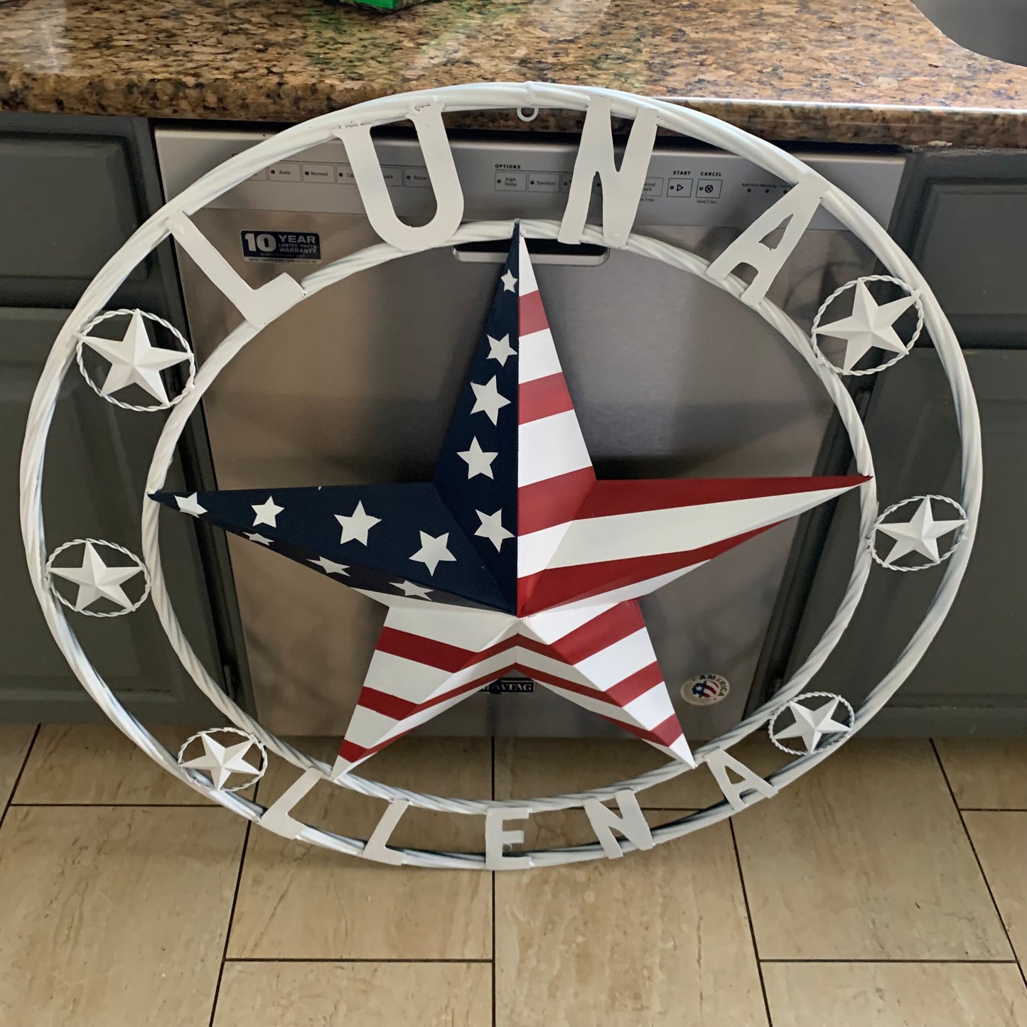 LUNA STYLE CUSTOM NAME BARN STAR METAL STAR 3d TWISTED ROPE RING WESTERN HOME DECOR USA FLAG STAR RED WHOTE & BLUE WITH WHITE RING HANDMADE 24",32",36",50"