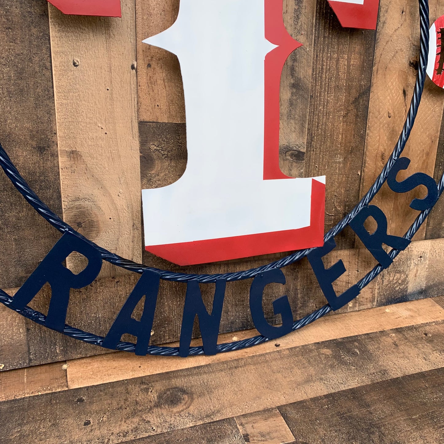 TEXAS RANGERS CUSTOM METAL VINTAGE CRAFT TEAM SIGN WHITE & RED & NAVY BLUE RING HANDMADE