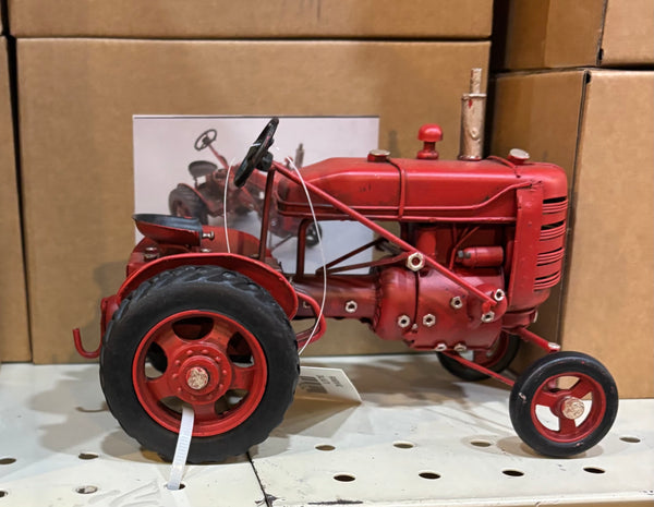 RED TRACTOR METAL ART FIGURINE VINTAGE GARDEN WESTERN HOME DECOR HANDMADE  #RA0242