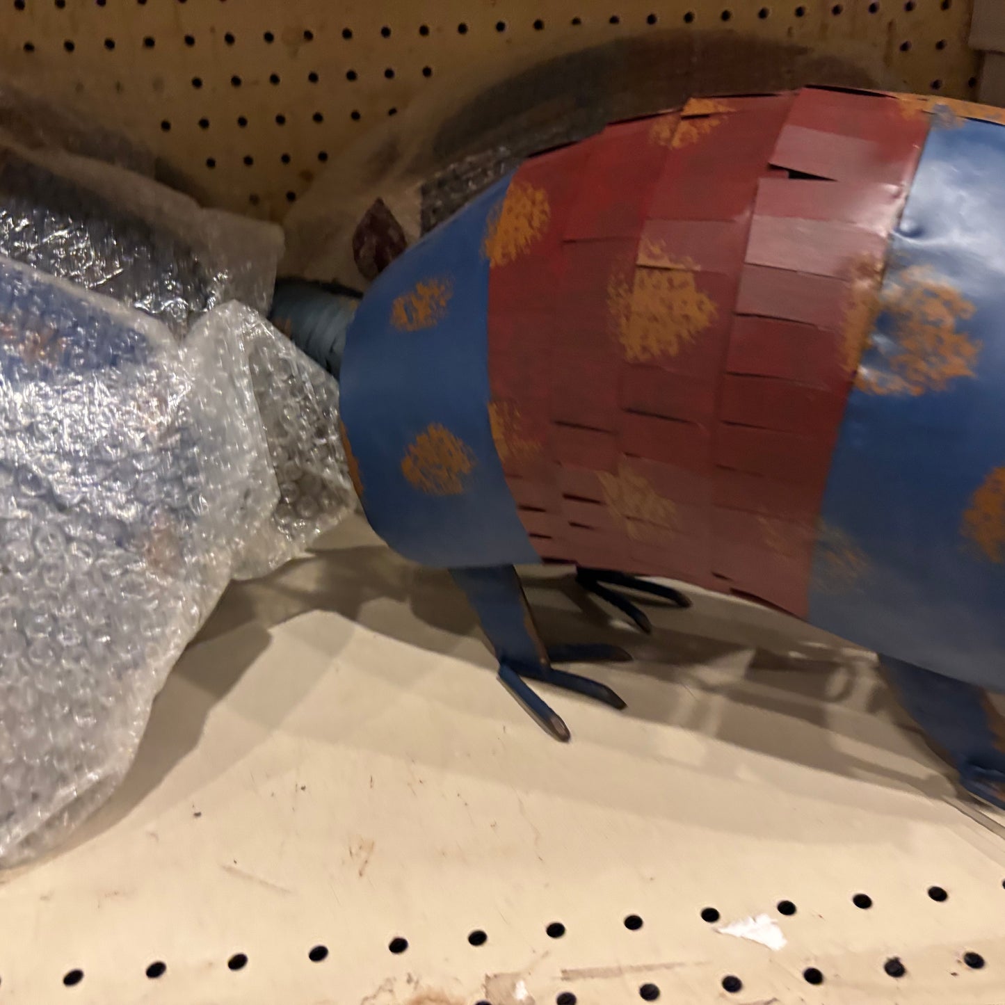 30" ARMADILLO GARDEN SCULPTURE RED WHITE BLUE  YARD ART METAL DECOR ORNAMENT PATRIOTIC DECOR HANDMADE #EH13187