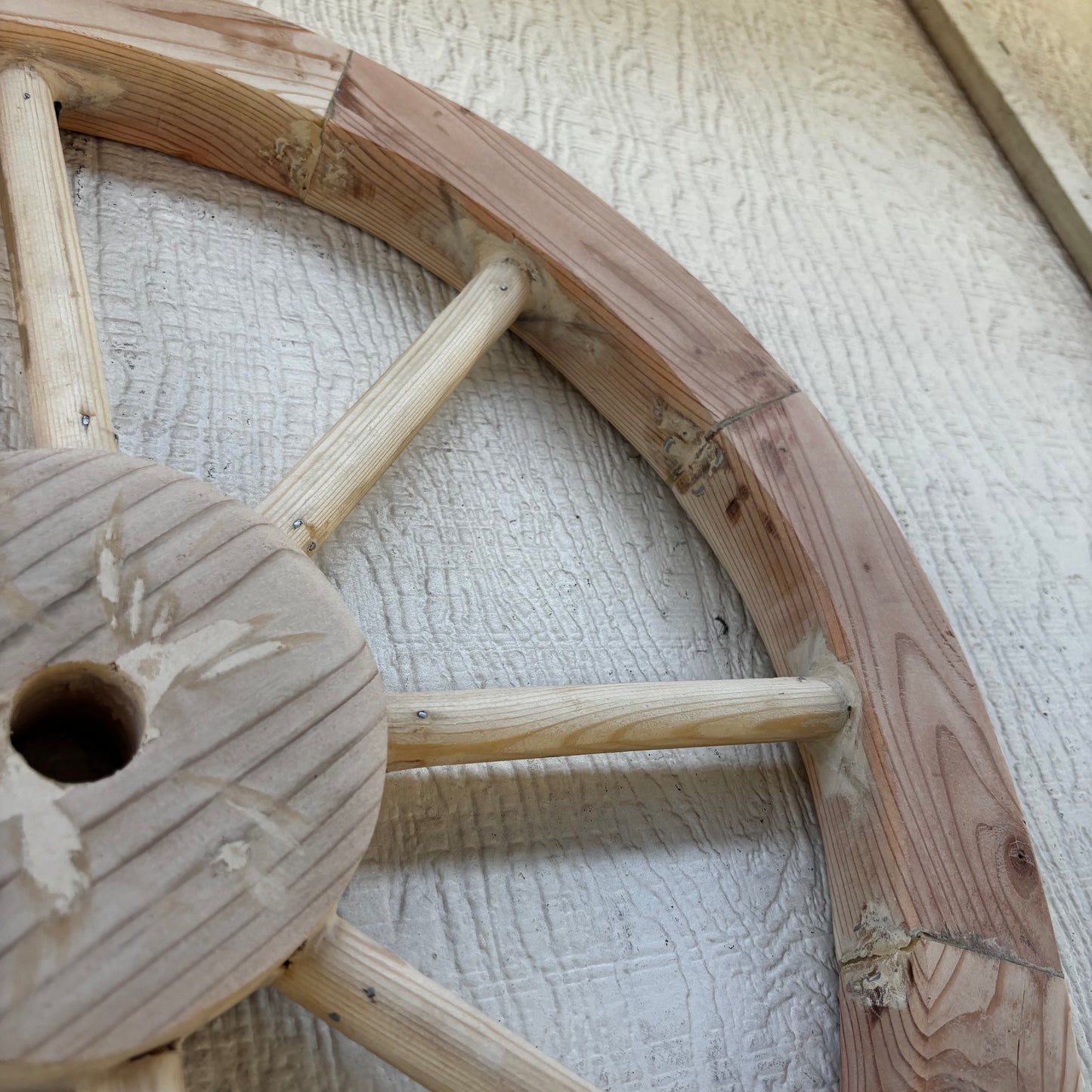 DECORATIVE WAGON WHEEL WOOD WALL ART WESTERN HOME DECOR HANDMADE TEXAS USA