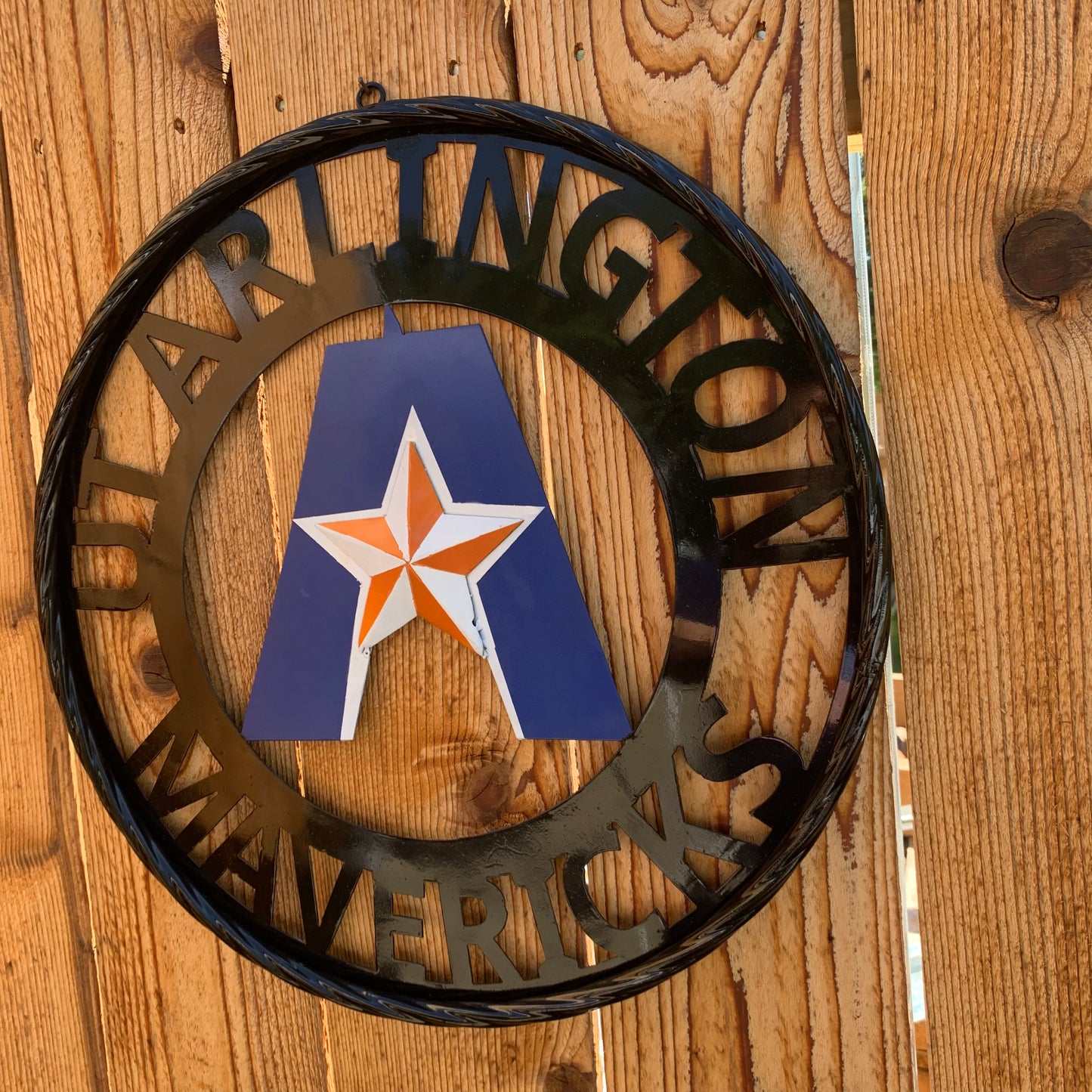 UTA ARLINGTON CUSTOM METAL VINTAGE CRAFT TEAM SIGN WESTERN HOME DECOR HANDMADE