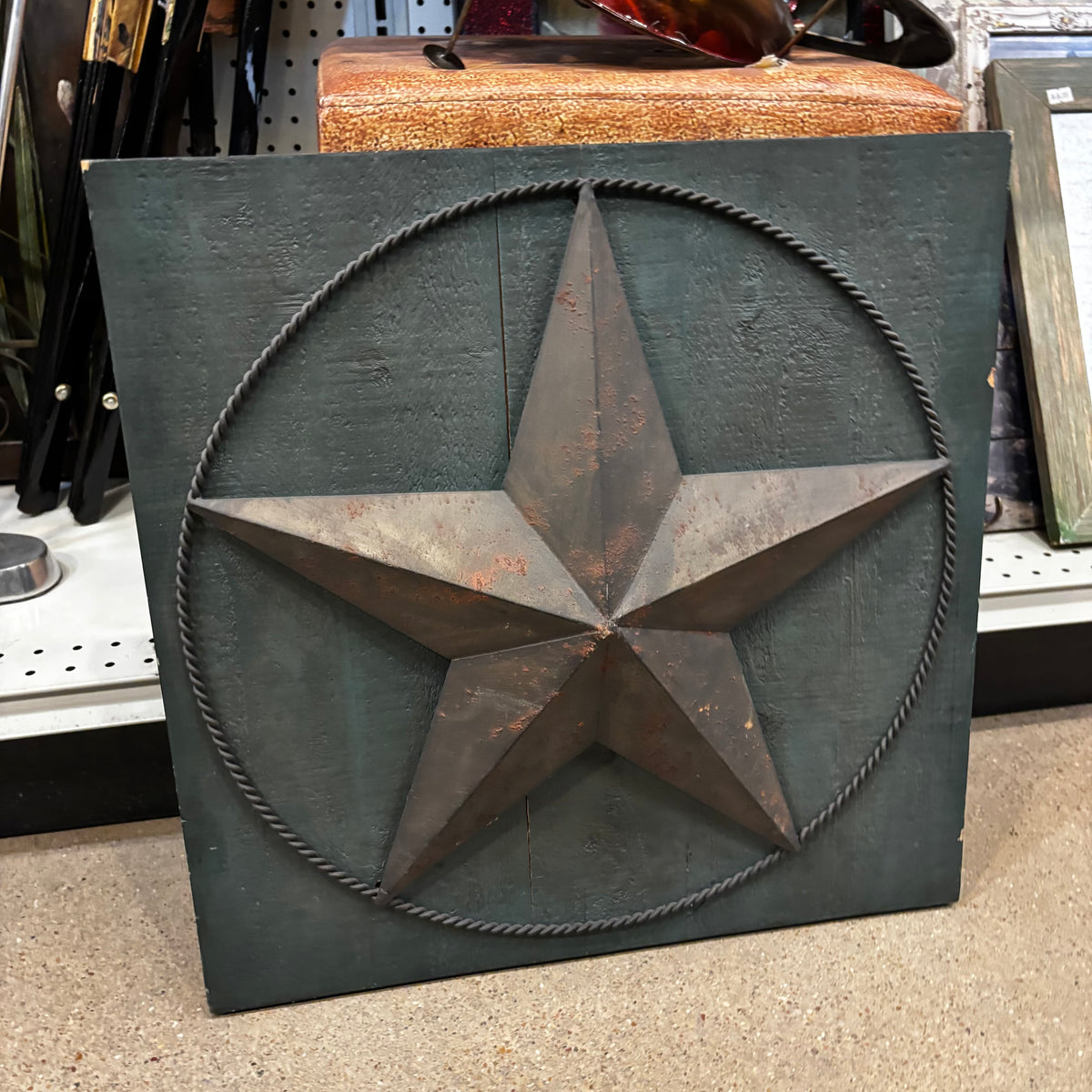 METAL STAR ON WOOD PANEL WESTERN HOME DECOR HANDMADE