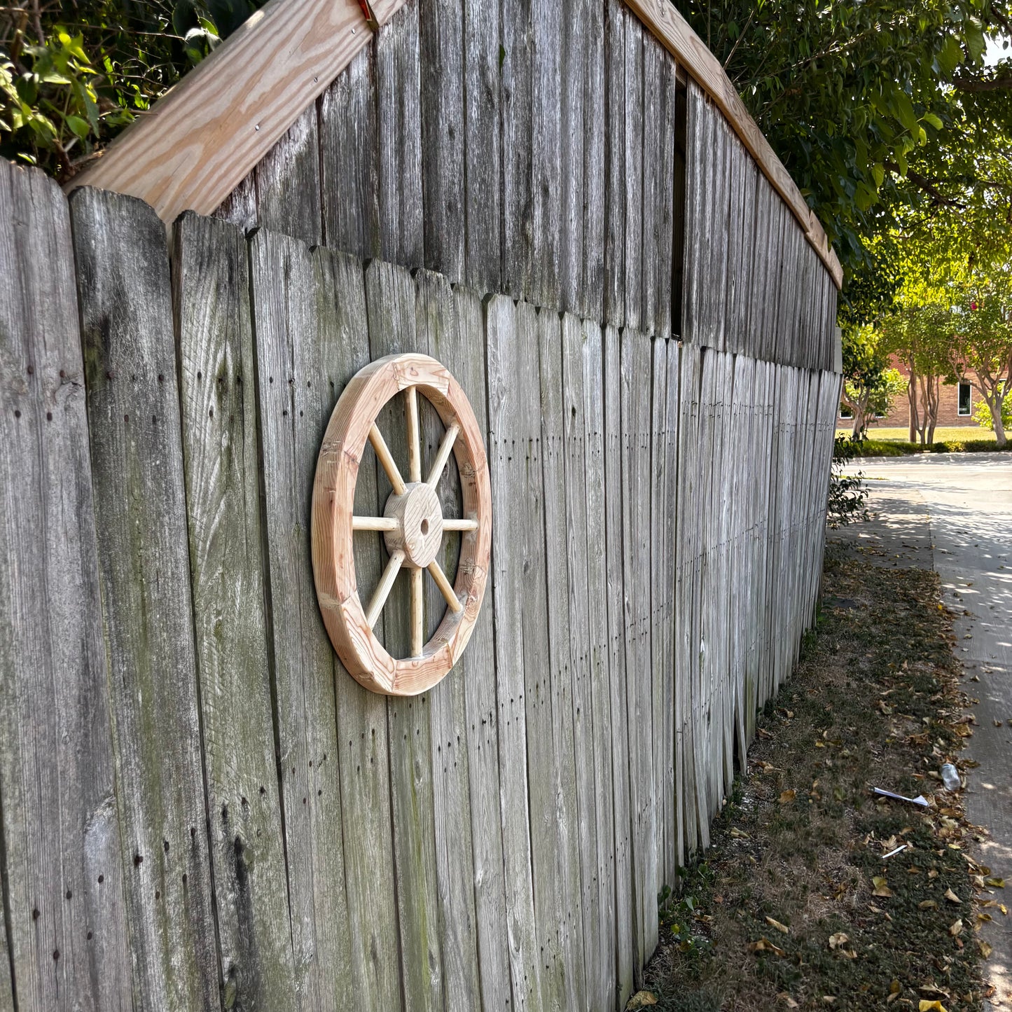 DECORATIVE WAGON WHEEL WOOD WALL ART WESTERN HOME DECOR HANDMADE TEXAS USA