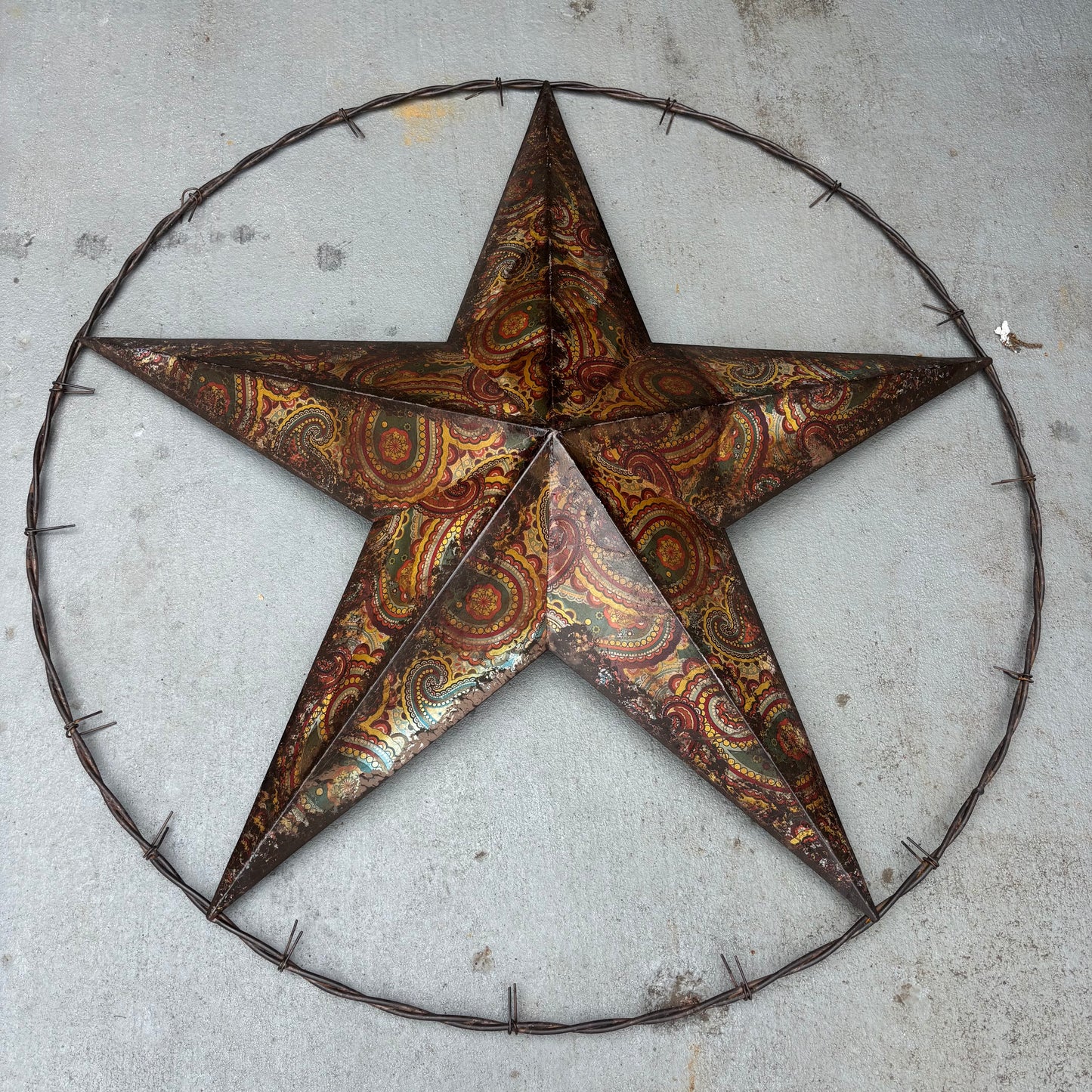 PAISLEY BARN STAR MULTI CLOR WITH BARBWIRE RING LONESTAR WESTERN HOME DECOR HANDMADE