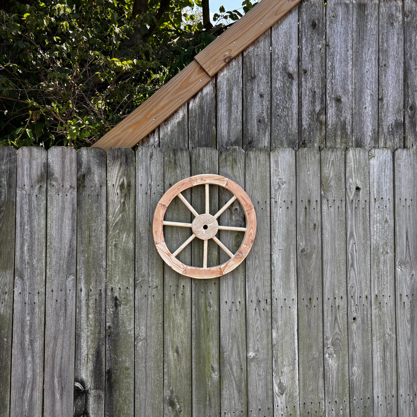 DECORATIVE WAGON WHEEL WOOD WALL ART WESTERN HOME DECOR HANDMADE TEXAS USA