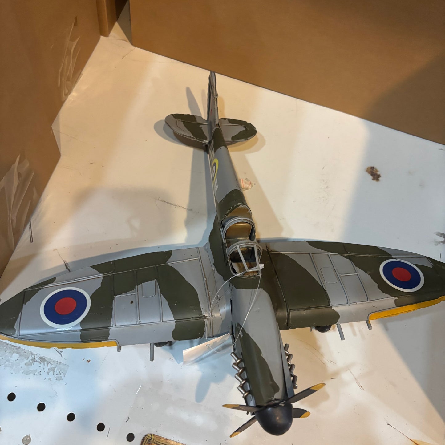SPITFIRE METAL AIRPLAINE WW WESTERN HOME DECOR HANDMADE #RA0234