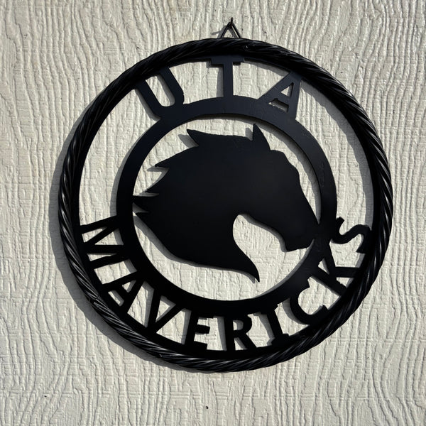UTA MAVERICKS ARLINGTON CUSTOM BLACK METAL VINTAGE CRAFT TEAM SIGN WETSERN HOME DECOR HANDMADE
