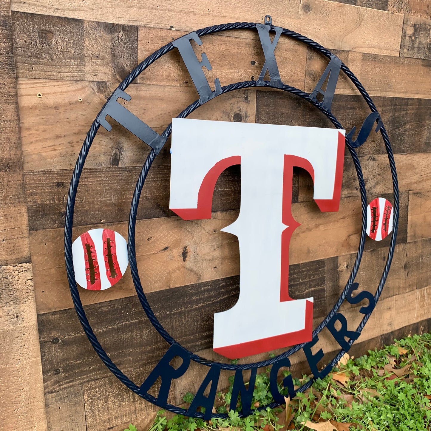 TEXAS RANGERS CUSTOM METAL VINTAGE CRAFT TEAM SIGN WHITE & RED & NAVY BLUE RING HANDMADE