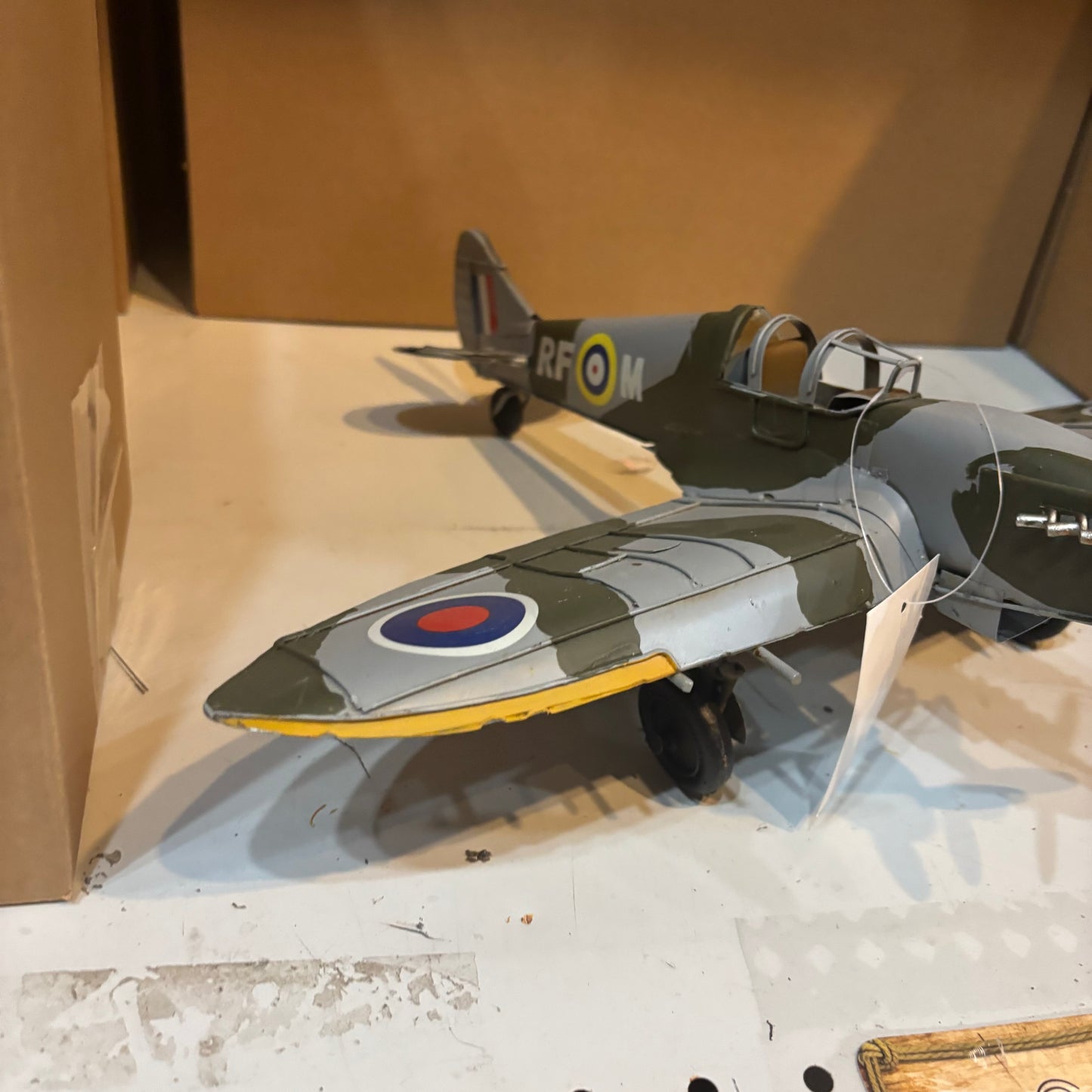 SPITFIRE METAL AIRPLAINE WW WESTERN HOME DECOR HANDMADE #RA0234